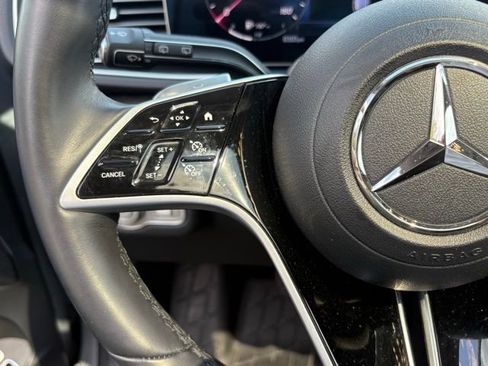 Used 2024 Mercedes-Benz GLE 450e 4MATIC image 31