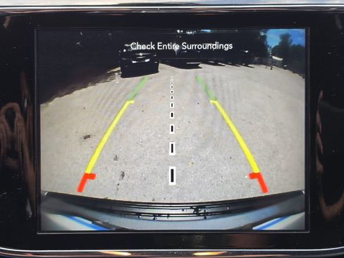 Used 2020 Jeep Grand Cherokee Altitude AWD/4WD image 24