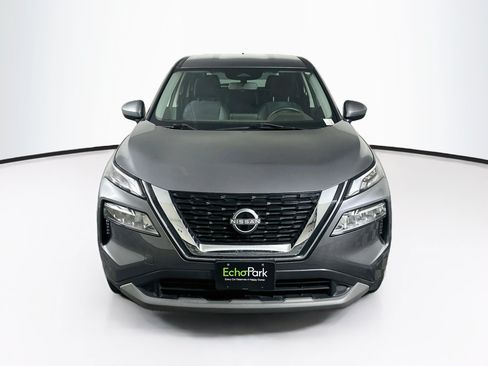 Used 2023 Nissan Rogue SV FWD image 2