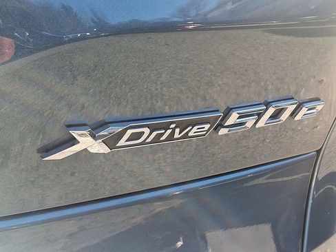 Certified 2026 BMW X5 xDrive50e w/ Climate Comfort Package image 31