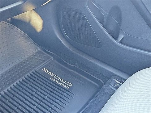 New 2026 Toyota Corolla Cross L image 21