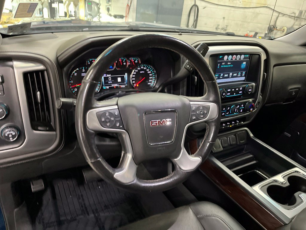 Used 2018 GMC Sierra 1500 SLT AWD/4WD image 18