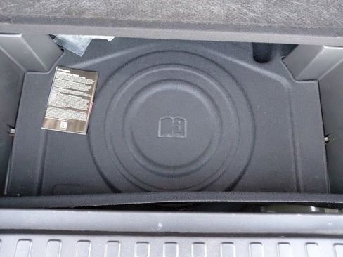 Used 2024 Chevrolet Equinox LT image 35