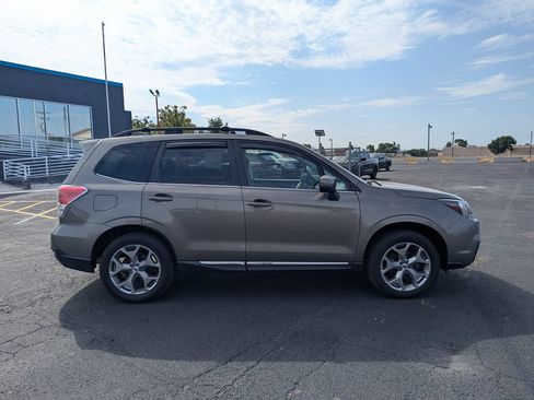 Used 2018 Subaru Forester 2.5i Touring w/ Popular Package #2 AWD/4WD image 2