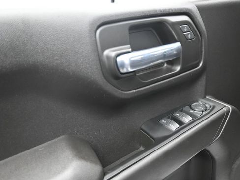 Used 2022 Chevrolet Silverado 1500 Custom AWD/4WD image 13