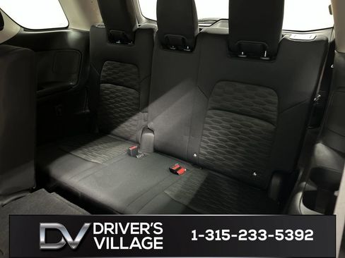 Used 2023 Nissan Pathfinder SV w/ Black Appearance Package AWD/4WD image 20