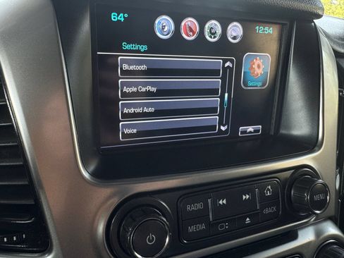 Used 2018 Chevrolet Suburban Premier RWD image 31