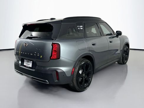 Certified 2025 MINI Cooper Countryman SE image 5