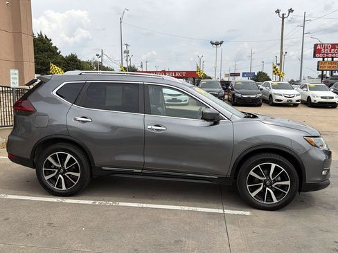 Used 2019 Nissan Rogue SL AWD/4WD image 4
