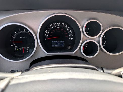 Used 2016 Toyota Sequoia Platinum image 26