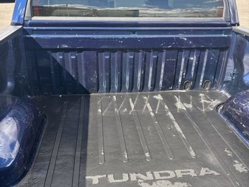 Used 2013 Toyota Tundra 4x4 CrewMax w/ Tow Pkg image 28