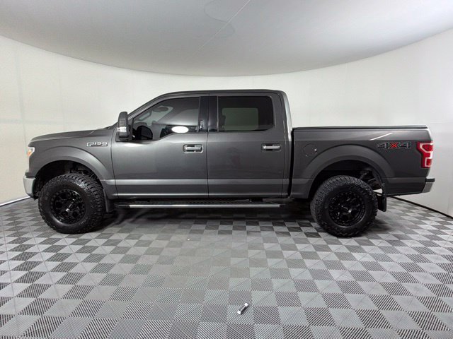 Used 2018 Ford F150 XLT w/ Equipment Group 302A Luxury AWD/4WD image 11