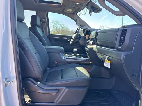 New 2025 GMC Sierra 1500 Elevation w/ Elevation Premium Package image 22