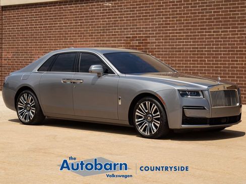 Used 2022 Rolls-Royce Ghost w/ Ghost Package AWD/4WD image 7