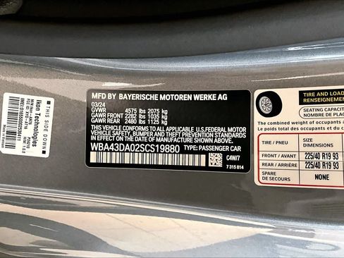 Used 2025 BMW 430i Coupe w/ Convenience Package RWD image 30