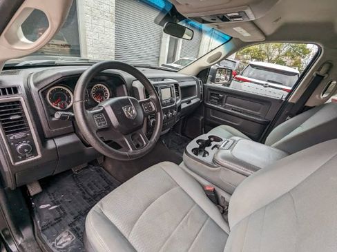 Used 2017 RAM 1500 Express image 12