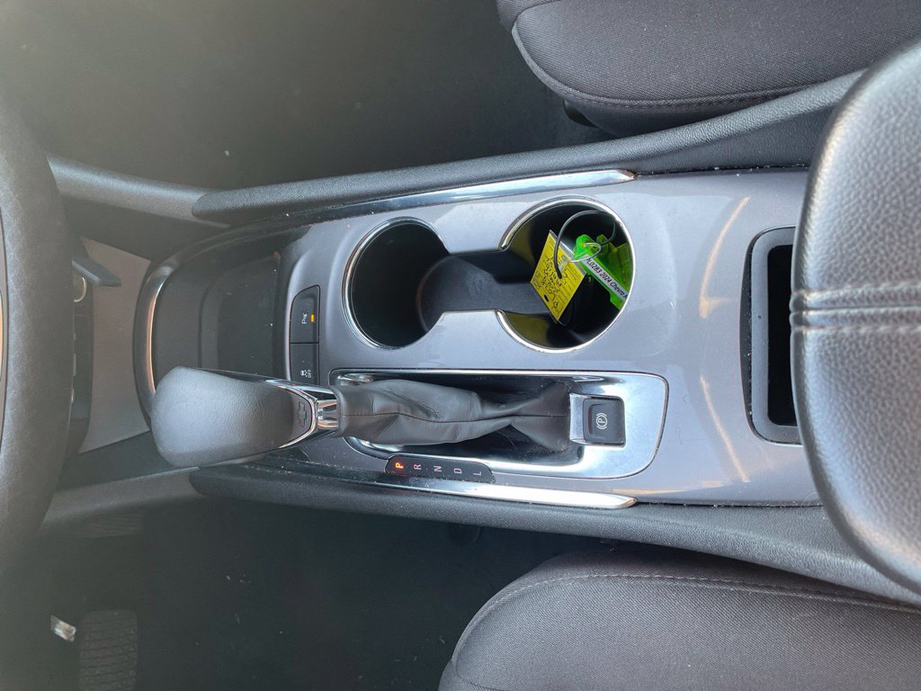 Used 2024 Chevrolet Malibu LT FWD image 19