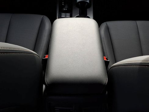New 2026 Subaru Outback Limited XT AWD/4WD image 39