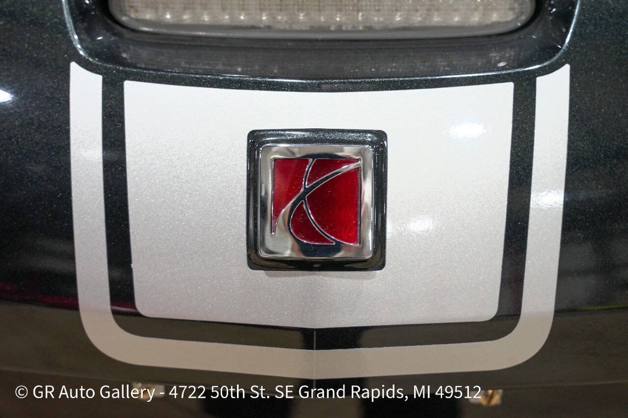 Used 2008 Saturn Sky Carbon Flash RWD image 38