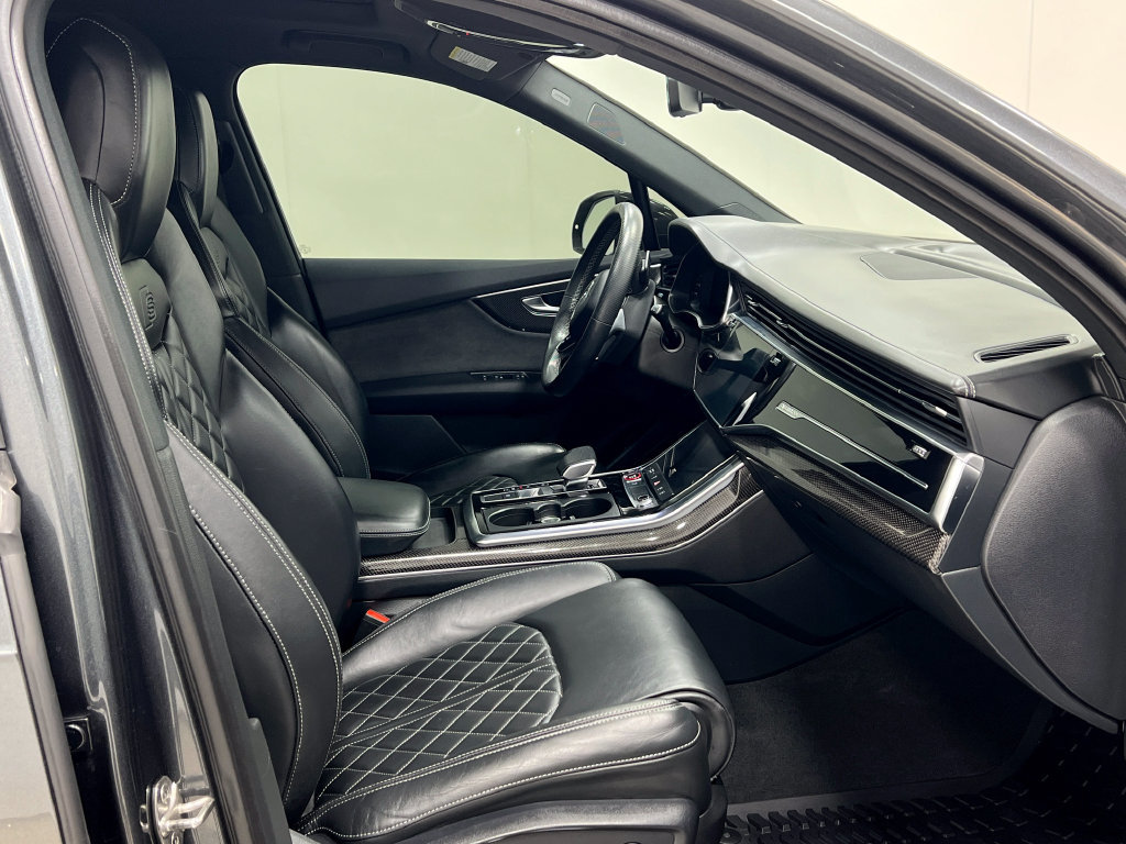 Used 2021 Audi SQ7 Premium Plus AWD/4WD image 36
