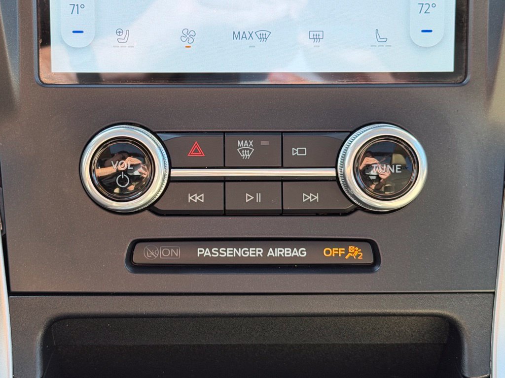 Used 2022 Ford Edge SEL w/ Convenience Package AWD/4WD image 15