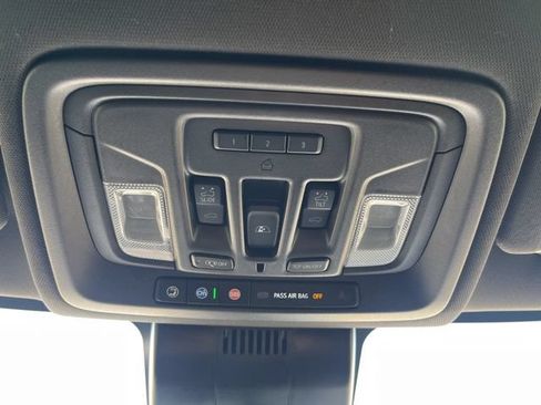 Used 2024 GMC Sierra 1500 AT4 w/ Technology Package AWD/4WD image 49
