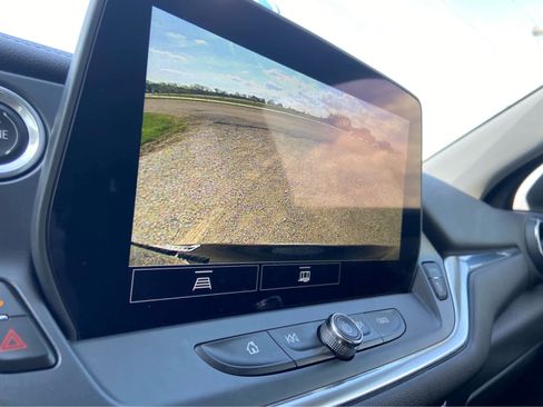 Used 2023 Chevrolet Blazer LT w/ Midnight/Sport Edition image 28