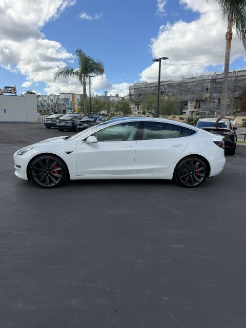 Used 2018 Tesla Model 3 Performance AWD/4WD image 2