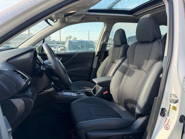 Used 2020 Subaru Forester Premium AWD/4WD image 9
