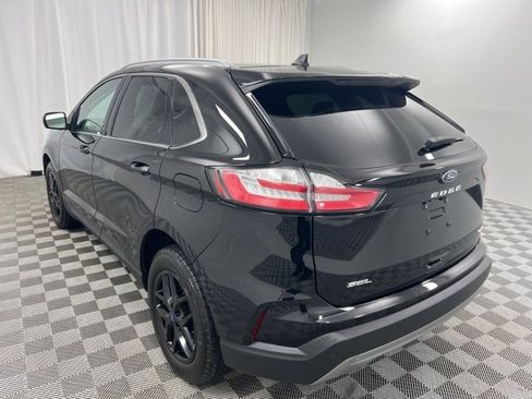 Used 2022 Ford Edge SEL w/ Convenience Package image 6