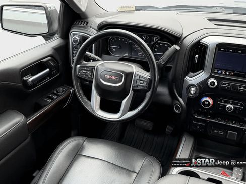 Used 2022 GMC Sierra 1500 SLT w/ SLT Premium Package AWD/4WD image 15