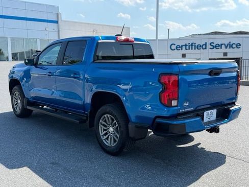 Used 2023 Chevrolet Colorado LT w/ LT Convenience Package RWD image 11