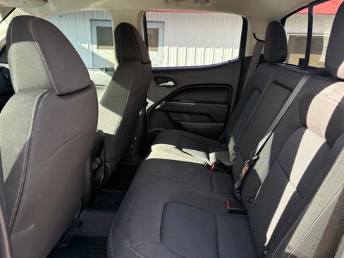 Used 2022 Chevrolet Colorado LT w/ LT Convenience Package image 22