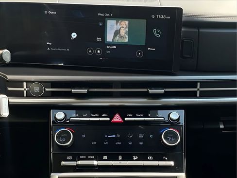 Used 2025 Hyundai Santa Fe XRT image 13