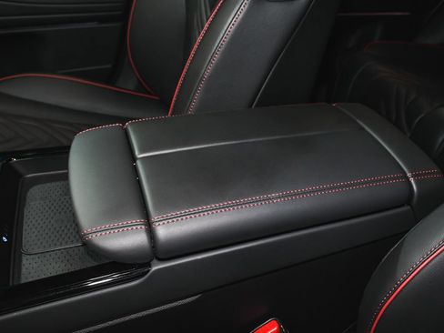 Used 2025 Genesis G80 3.5T Sport AWD/4WD image 54