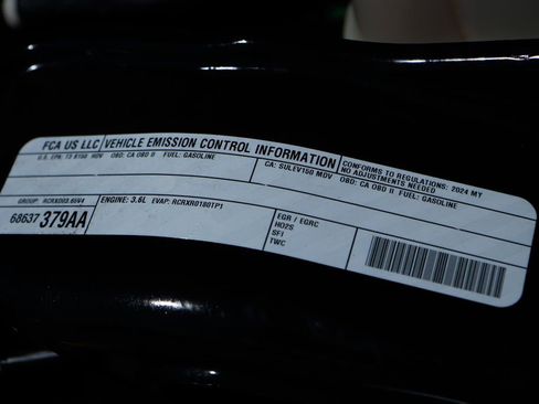 Used 2024 RAM ProMaster 2500 w/ Safety Group image 16