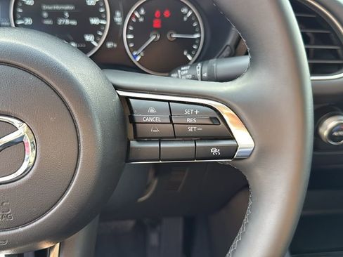 Used 2025 MAZDA MAZDA3 s image 21