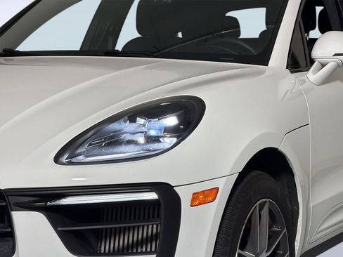 Used 2023 Porsche Macan S AWD/4WD image 11