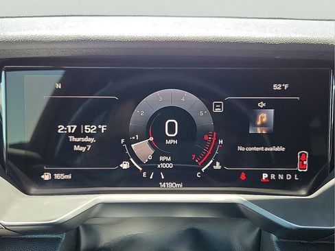 Used 2025 GMC Acadia Denali FWD image 18