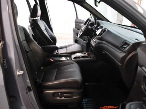 Used 2022 Honda Pilot TrailSport image 29