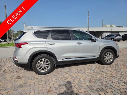 Used 2019 Hyundai Santa Fe SE FWD image 11