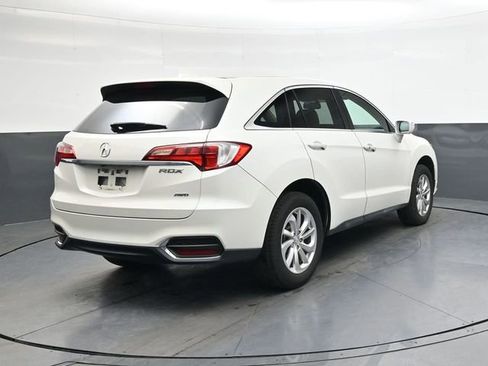 Used 2016 Acura RDX AWD w/ Technology Package image 4