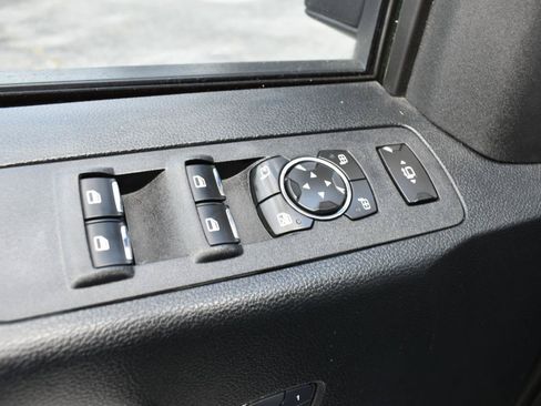 Used 2017 Ford F250 Lariat w/ Lariat Value Package AWD/4WD image 41