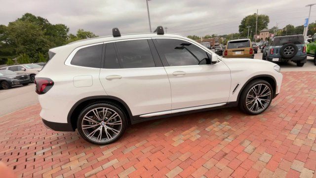 Used 2024 BMW X3 sDrive30i w/ Convenience Package w/ZPA RWD image 2