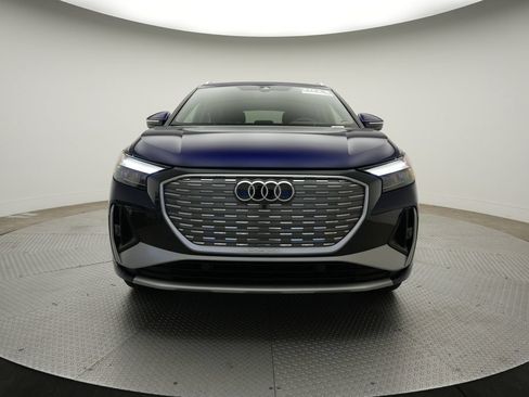 Certified 2023 Audi Q4 e-tron Premium Plus w/ Premium Plus AWD/4WD image 5