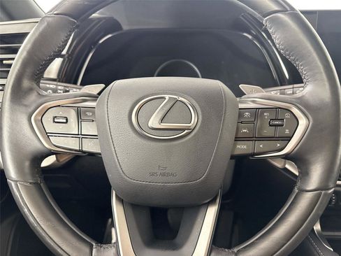 Used 2023 Lexus RX 350 Premium w/ Accessory Package AWD/4WD image 17