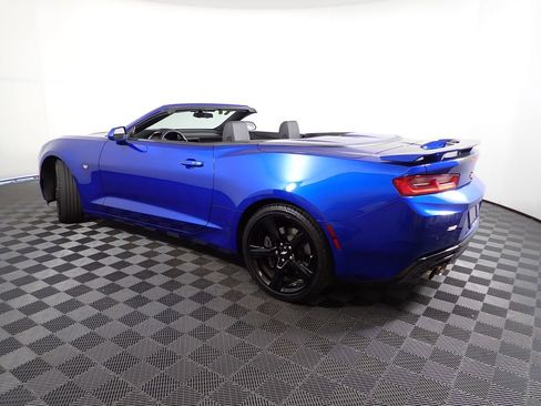 Used 2017 Chevrolet Camaro SS RWD image 15