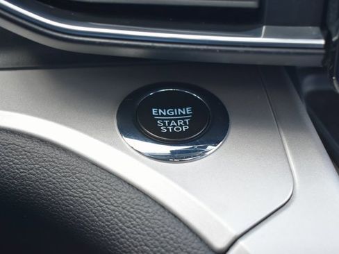 Used 2023 Ford Explorer XLT w/ Equipment Group 202A image 21