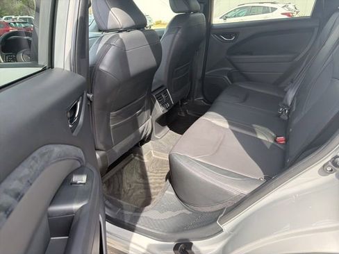 Used 2025 Subaru Forester Limited AWD/4WD image 11
