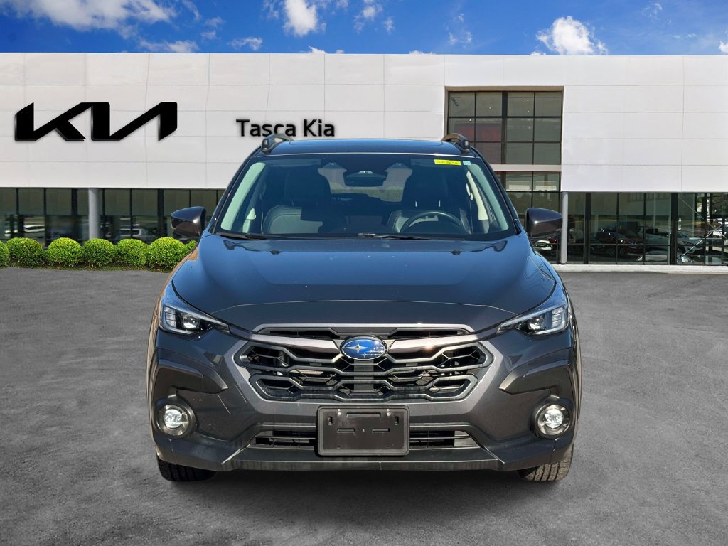 Used 2024 Subaru Crosstrek 2.5i Limited AWD/4WD image 2